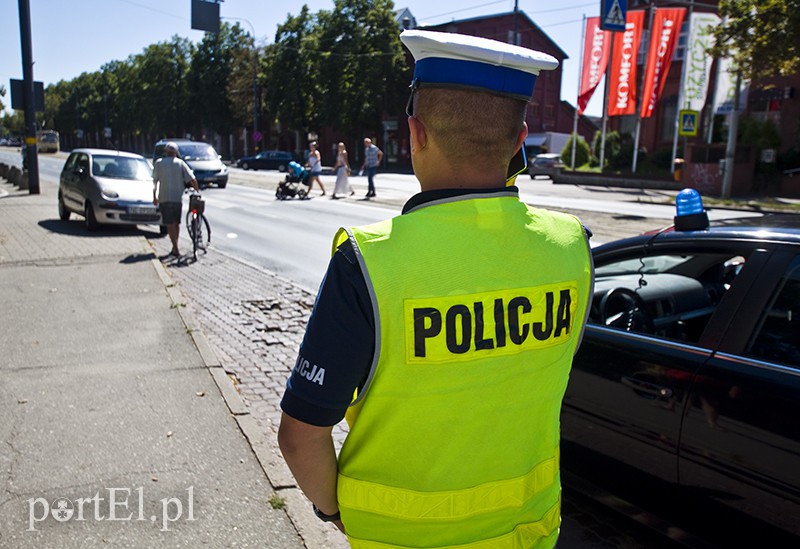 Elbląg, Sześciolatka potrącona na przejściu dla pieszych Elbląg, Sześciolatka potrącona na przejściu dla pieszych