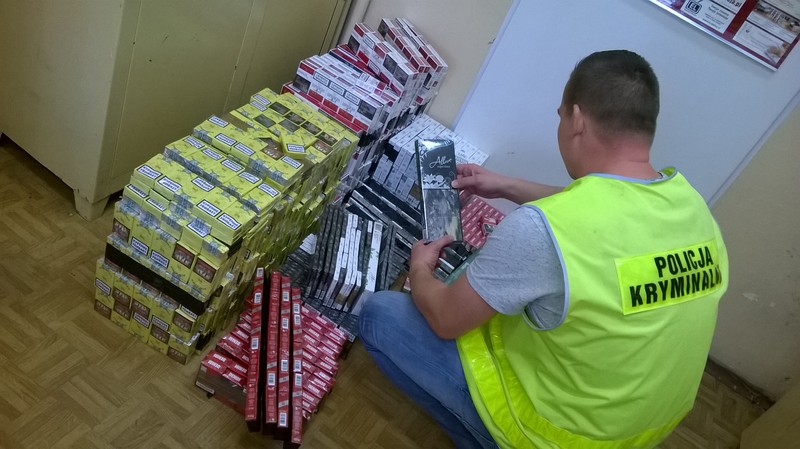 Elbląg, Zabezpieczyli papierosy bez akcyzy Elbląg, Zabezpieczyli papierosy bez akcyzy