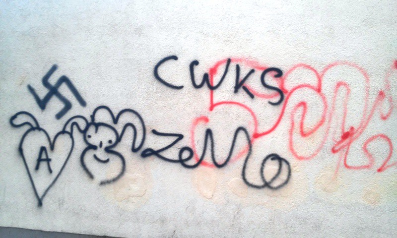 Elbląg, Odpowie za szerzenie treści faszystowskich