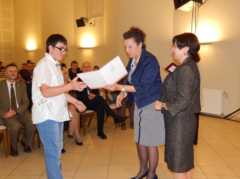 Elbląg, Stypendia 2015/2016 wręczone