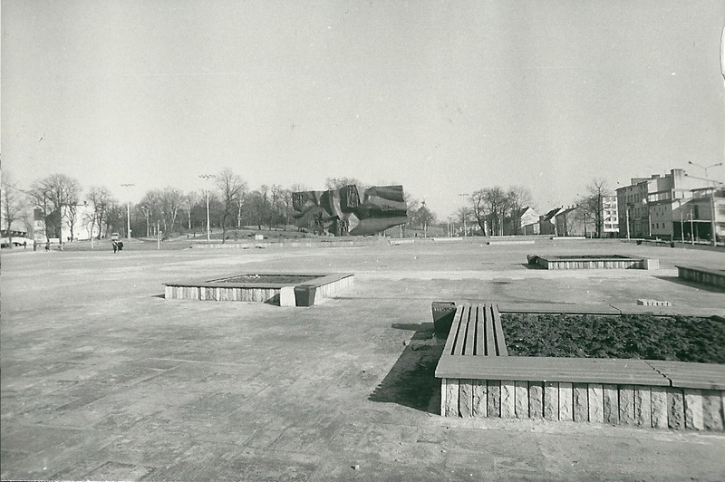 Niełatwy patriotyzm – dzieje pomnika Odrodzenia w kinowej wersji Niełatwy patriotyzm – dzieje pomnika Odrodzenia w kinowej wersji