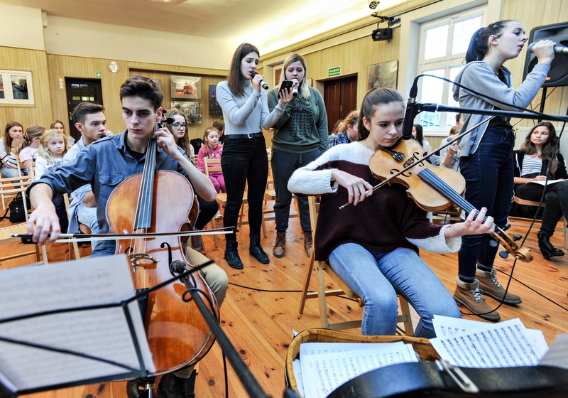 Elbląg, Będą kolędować na znaną i nieznaną nutę