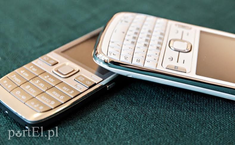 Elbląg, Pieniądze giną, schabowe się smażą, a telefon dzwoni Elbląg, Pieniądze giną, schabowe się smażą, a telefon dzwoni