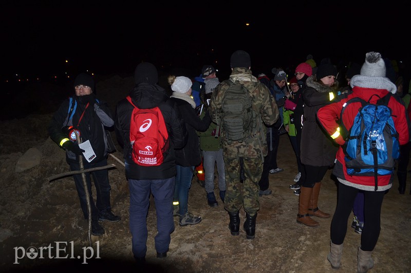 Elbląg, Uczestnicy Ekstremalnej Drogi Krzyżowej przed wyruszeniem na trasę Elbląg, Uczestnicy Ekstremalnej Drogi Krzyżowej przed wyruszeniem na trasę