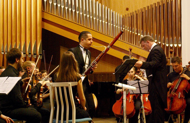 Elbląg, Owacje na stojąco w Mołdawii!