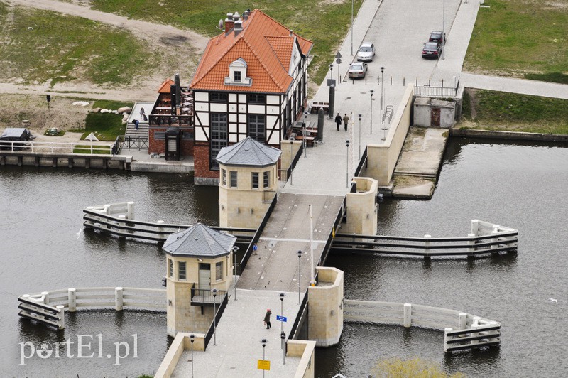 Elbląg, Widok na zwodzony Most Wysoki z wieży katedry św. Mikołaja