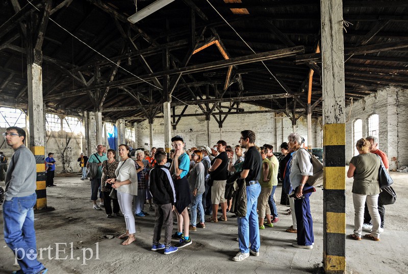 Elbląg, Obecny właściciel budynku lokomotywowni pozwolił obejrzeć go uczestnikom "Soboty z przewodnikiem"