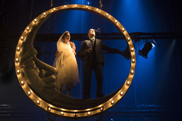 Opera za trzy grosze prosto z londyńskiego National Theatre