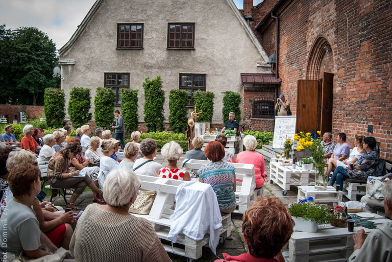 Elbląg, O roślinach w średniowieczu Elbląg, O roślinach w średniowieczu