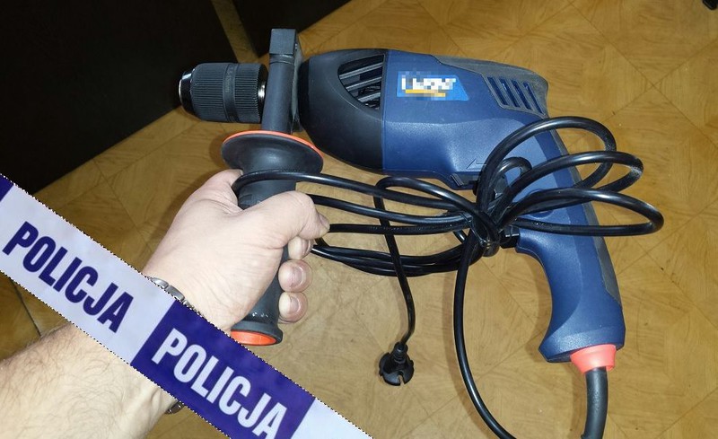 Elbląg, Kradli wiertarki i klucze nasadowe Elbląg, Kradli wiertarki i klucze nasadowe