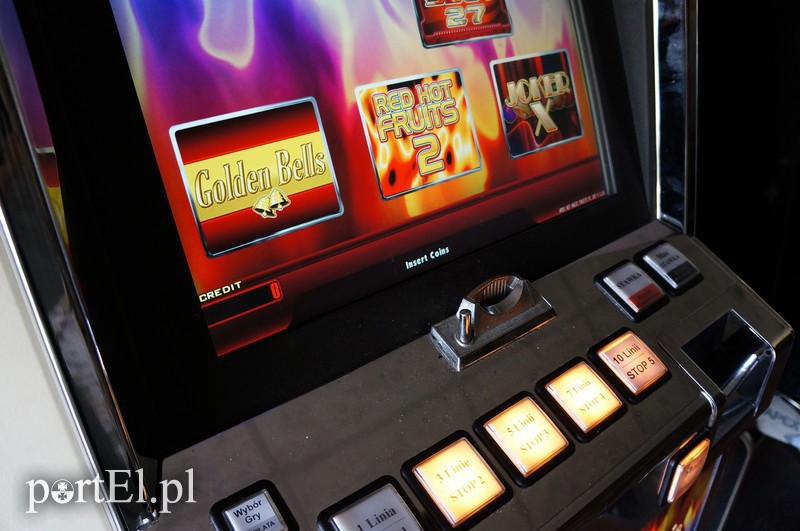 Elbląg, Automaty znikały czasowo z lokali, a po kontroli wracały do gry Elbląg, Automaty znikały czasowo z lokali, a po kontroli wracały do gry