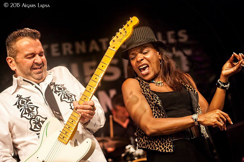 Elbląg, Amerykanie grają bluesa w Mjazzdze Elbląg, Amerykanie grają bluesa w Mjazzdze