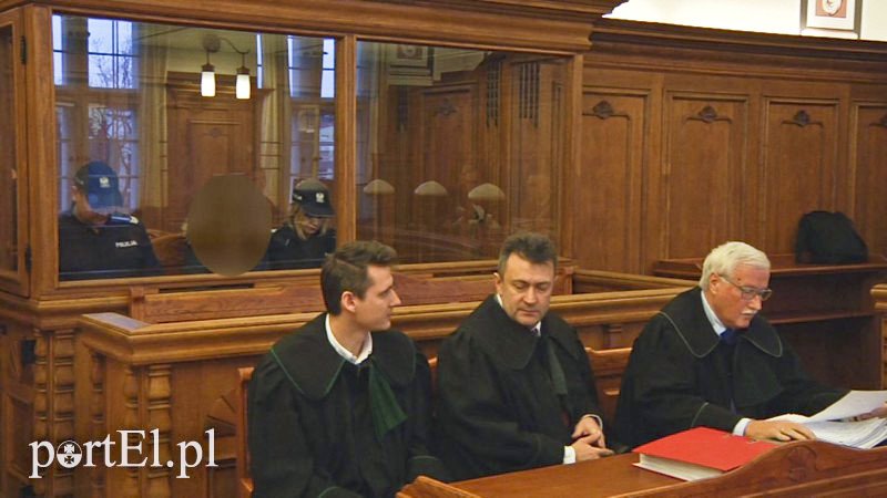 Elbląg, Obrońcy Lucyny D. chcą zmiany kwalifikacji czynu (kadr z mat. TrusoTV) Elbląg, Obrońcy Lucyny D. chcą zmiany kwalifikacji czynu (kadr z mat. TrusoTV)