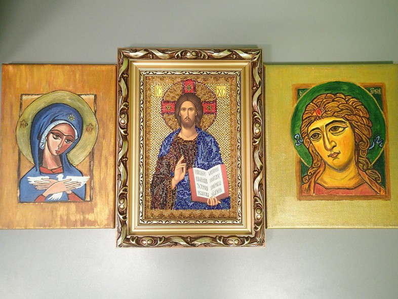 Elbląg, Siostry zafascynowane ikonami