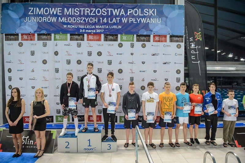 Elbląg, Nowe rekordy życiowe pływaków