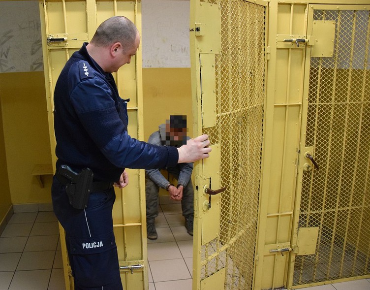 Elbląg, Policjanci odzyskali skradziony skuter