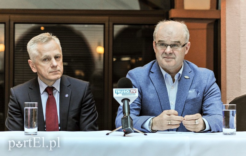 Elbląg, Nadinspektor Adam Rapacki (z lewej) i generał Waldemar Skrzypczak
