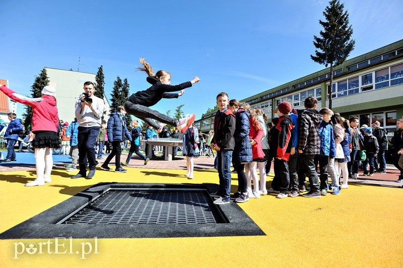 Elbląg, Do trampoliny ustawiła się kolejka chętnych