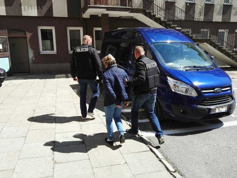 Elbląg, Fałszywa pracownica socjalna trafiła do aresztu