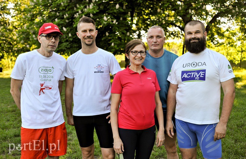 Elbląg, Na ostatnim treningu stawili się (od lewej): Robert Kapteina, Rafał Gruchalski, Anna Miecznikowska, Ryszard Miszk i Mariusz Prokop. 4 czerwca będzie nas dziesięcioro