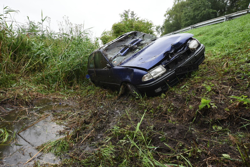 Elbląg, Opel dachował na drodze do Malborka