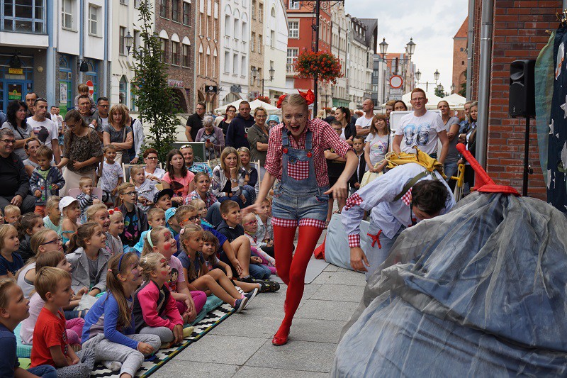Elbląg, Dzieci lubią teatr