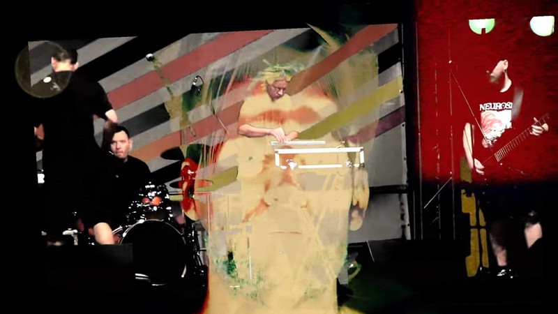 Elbląg, Kadr z klipu grupy Pejscz "Początek końca słońca"