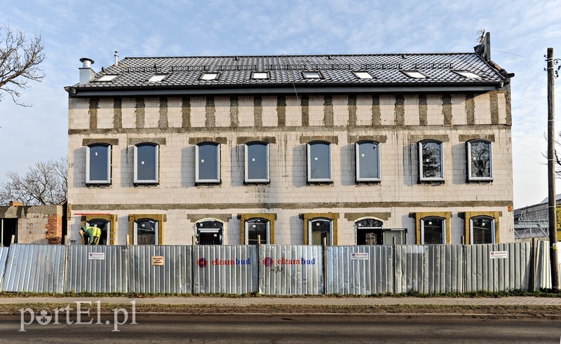 Elbląg, Dom pod Cisem nabiera kształtów Elbląg, Dom pod Cisem nabiera kształtów