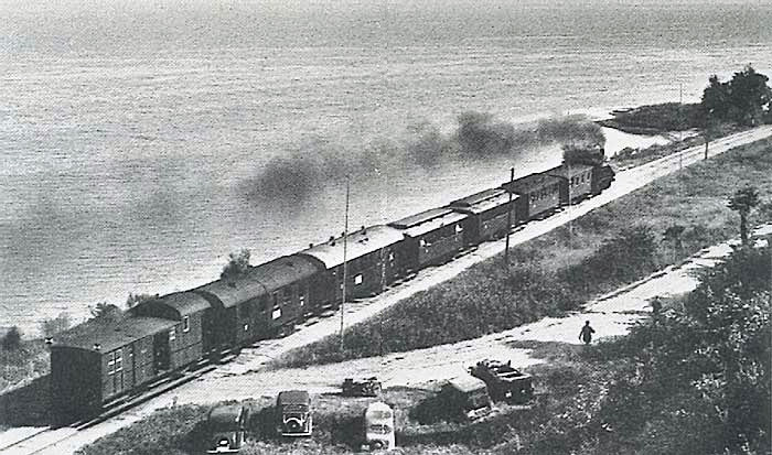 Elbląg, Pociąg Kolei Nadzalewowej w drodze do Braniewa