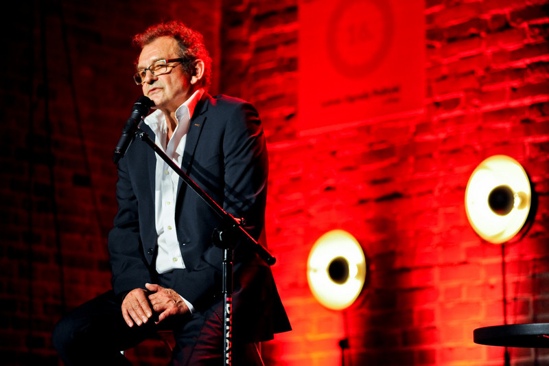 Elbląg, Andrzej Poniedzielski wystąpił ze swoim programem na zakończenie 16. Ogrodów Polityki