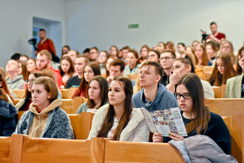 Elbląg, Spotkanie z panią konsul odbyło się auli PWSZ przy ul. Czerniakowskiej