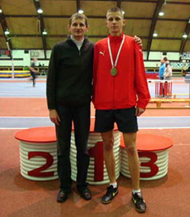 Elbląg, Trener Jacek Licznerski(z lewej) z Mateuszem Kornelukiem