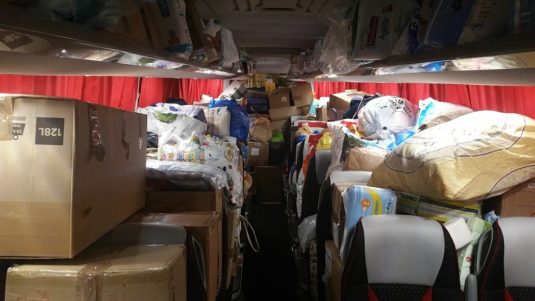 Elbląg, Autobus pełen darów z Francji 