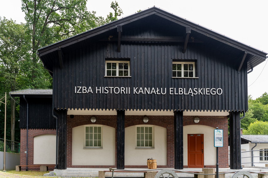 Elbląg, Izba pełna skarbów