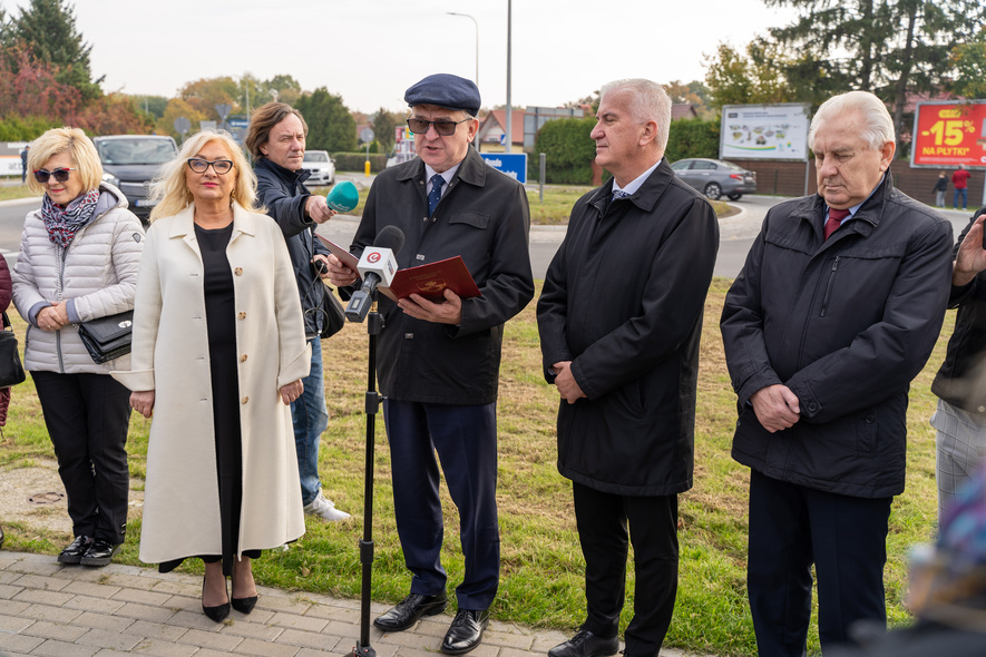 Elbląg, Nazwa ronda już odsłonięta