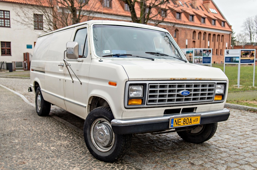 Elbląg, Ford Ecoline z 1991r. Elbląg, Ford Ecoline z 1991r.