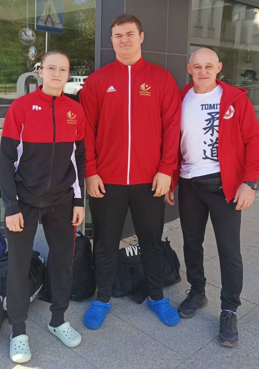 Elbląg, Zuzanna Sielska i Maciej Dryka z trenerem Zbigniewem Wołoszynem Elbląg, Zuzanna Sielska i Maciej Dryka z trenerem Zbigniewem Wołoszynem