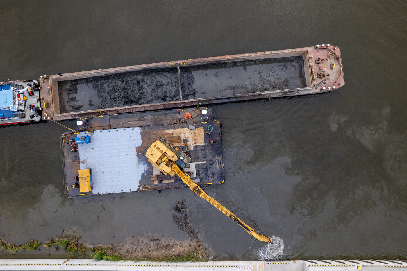 Elbląg, Co dzieje się z budową toru wodnego do Elbląga