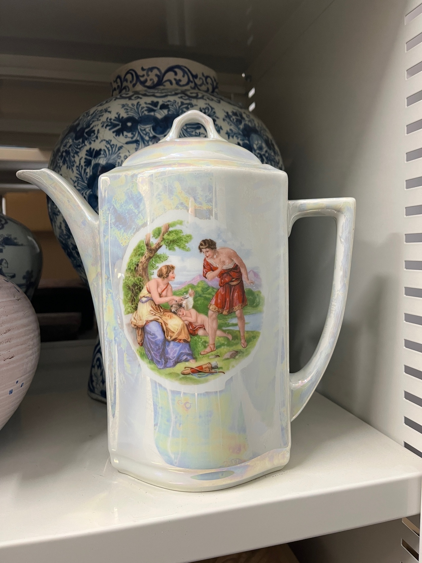 Elbląg, fragment serwisu kawowego,