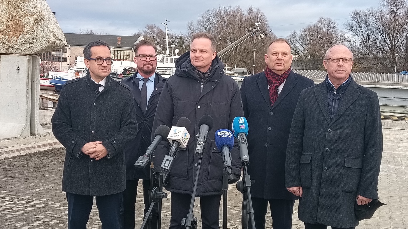 Elbląg, Władze regionu i miasta o przyszłości portu mówiły na piątkowej konferencji prasowej ot. RG