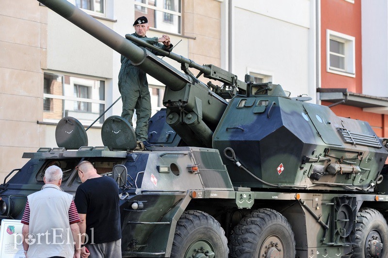 Elbląg, Sprzęt dywizji można było oglądać podczas pikników