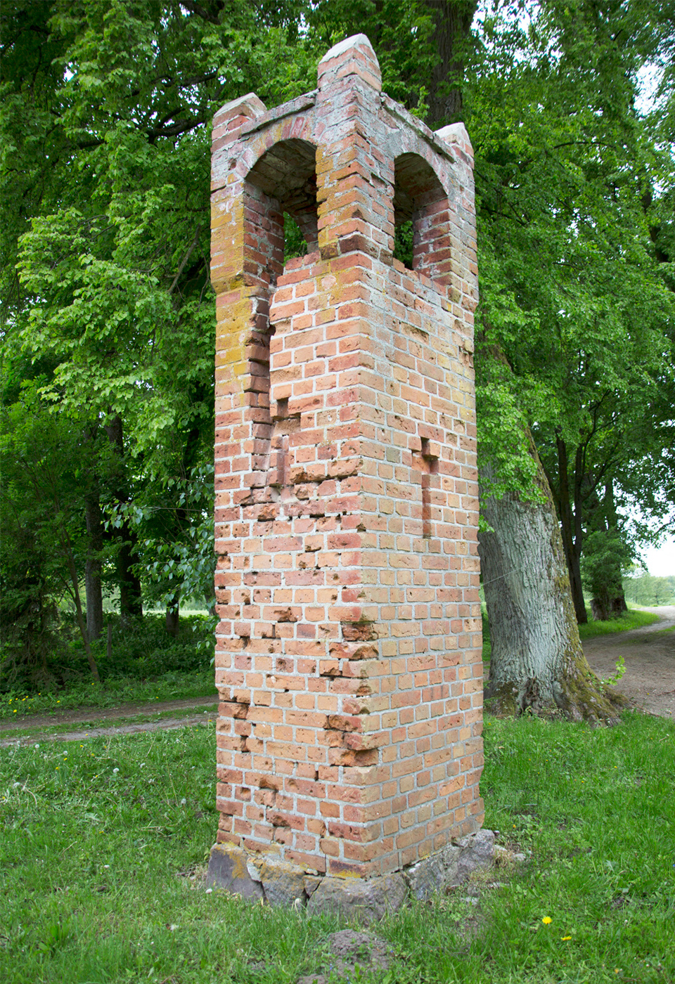 Elbląg, Kapliczka dzwonniczkowa w Perwitach