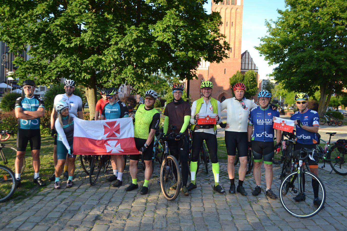 Elbląg, Pamiątkowe zdjęcie przed startem