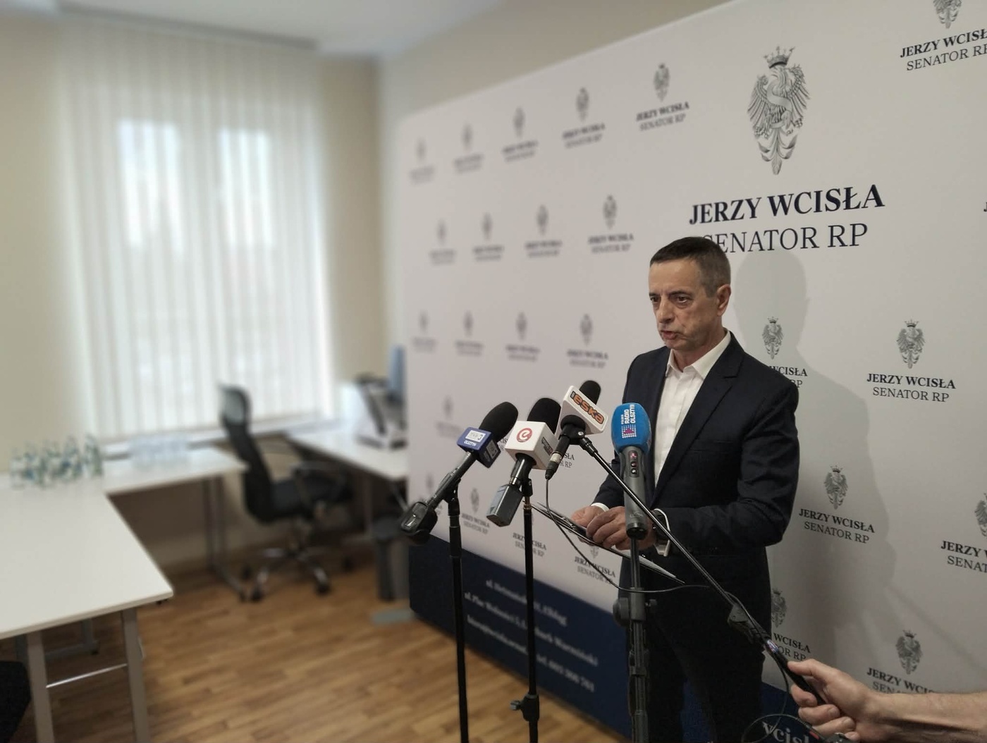 Elbląg, Senator Jezry Wcisłą opowiadał o metropolii na konferencji prasowej