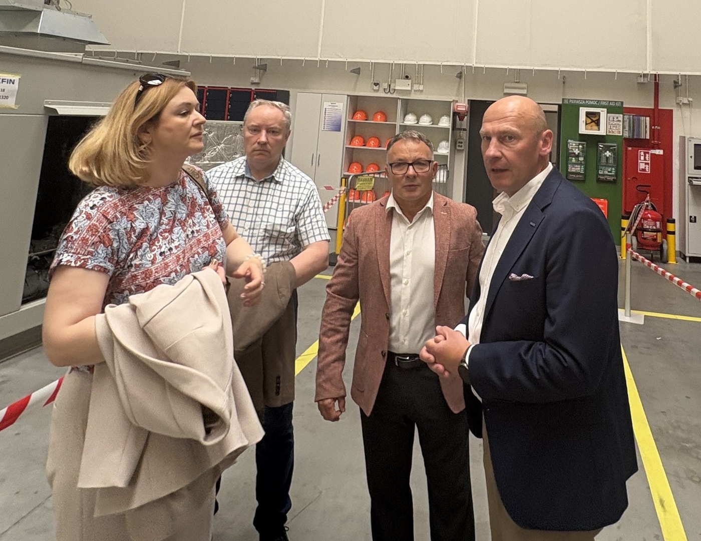 Elbląg, Zwiedzanie hali produkcyjnej,