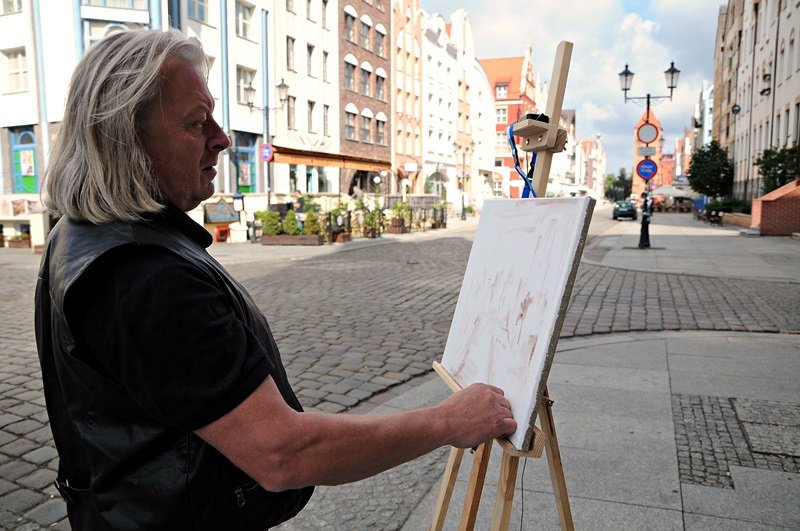 Elbląg, Dla Macieja Piotrowskiego największą inspiracją jest architektura