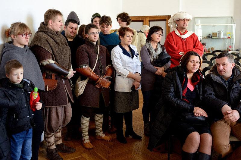 Elbląg, Na polu walki dochodzi do różnych wypadków dlatego szkolenie skierowane było głównie do rekonstruktorów historycznych