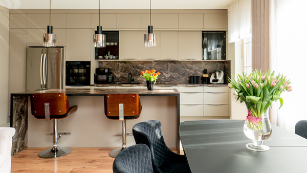 Elbląg TO MY SPRZEDAJEMYNIERUCHOMOŚCI W TYM MIEŚCIEBIURO NIERUCHOMOŚCIAMERICAN HOMEFOR SALE - 5 POKOI - STUDZIENNA