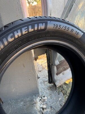 Elbląg Opony letnie Michelin Primacy 4 195/55/R16
Praktycznie nowe - zdjęte z nowego auta zakupionego w salonie. Stan
