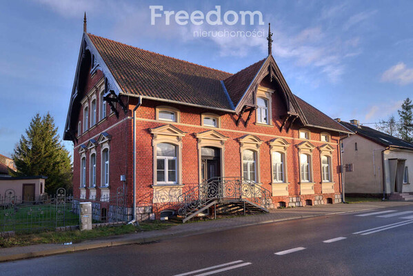 Elbląg FREEDOM NIERUCHOMOŚCISprzedam dom - Młynary, Dworcowa. Na sprzedaż dom wolnostojący położony w spokojnej i